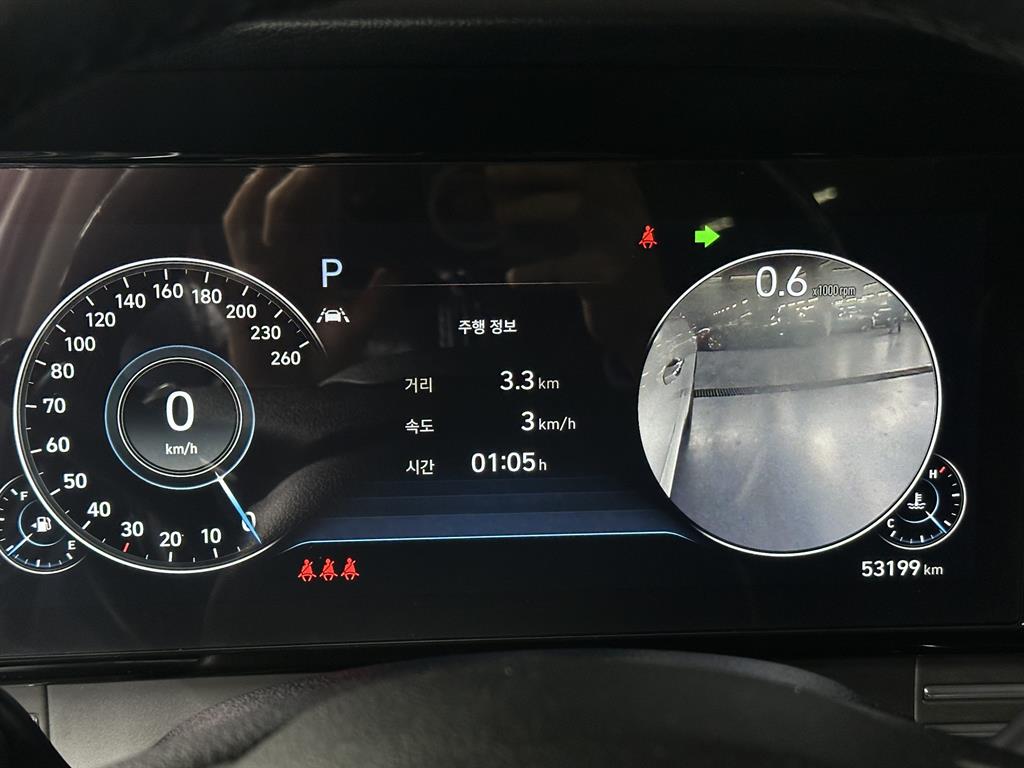 HYUNDAI Grandeur - Vista 9