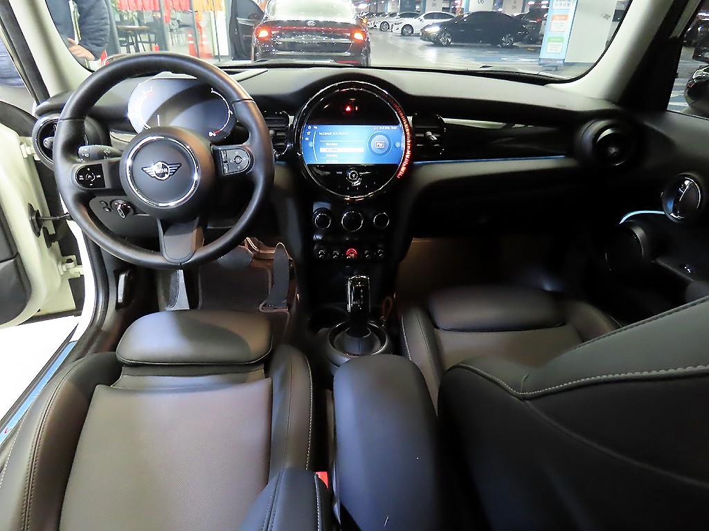 Mini Cooper - Vista 10