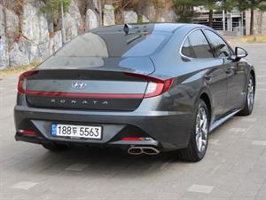 HYUNDAI Sonata - Vista 6