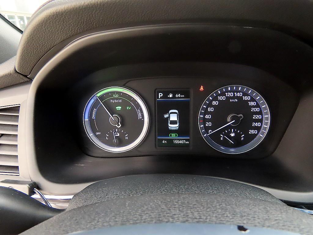 HYUNDAI Sonata - Vista 9