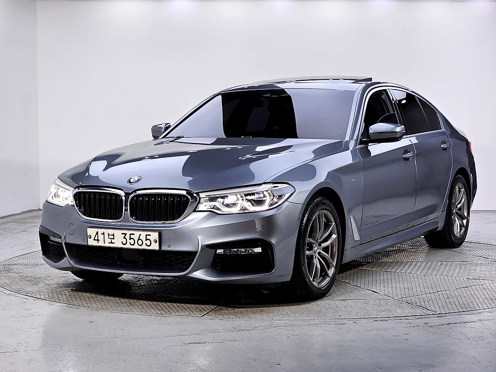 BMW 5 Series 2018 Gris - Importación desde Corea - HF Imports Iquique - Foto 1