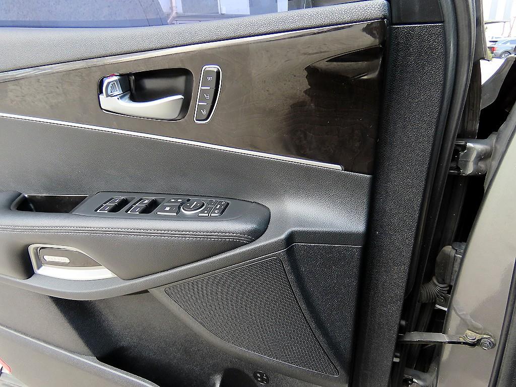 KIA Sorento - Vista 11