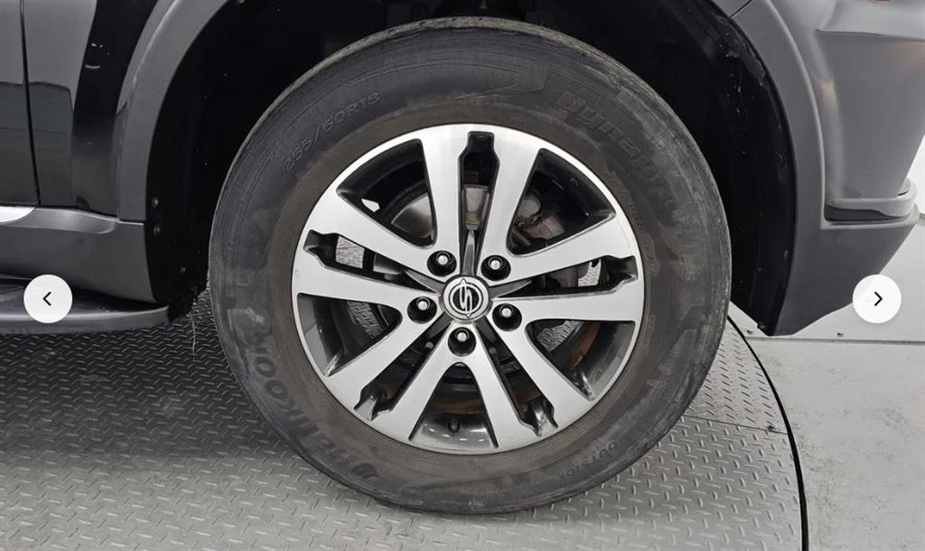 Ssangyong Rexton - Vista 5