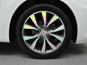 HYUNDAI Accent - Vista 6