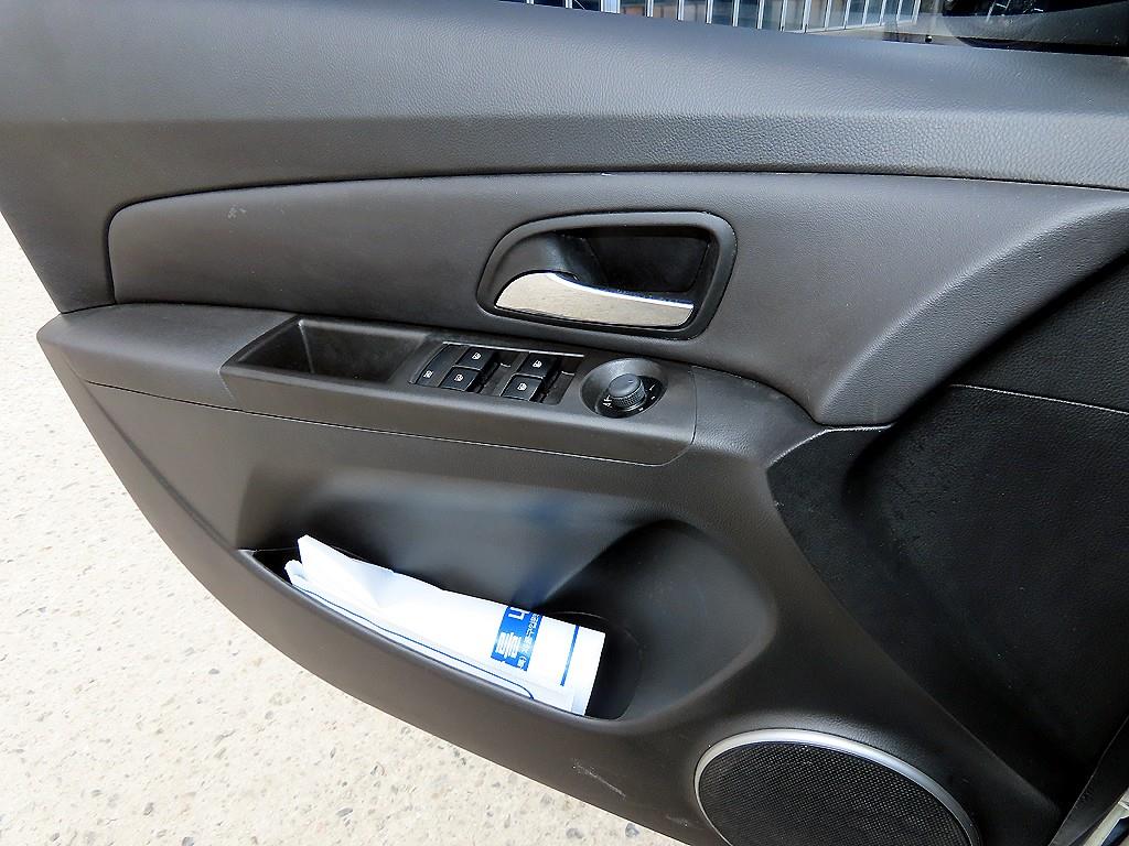 Chevrolet Cruise - Vista 11