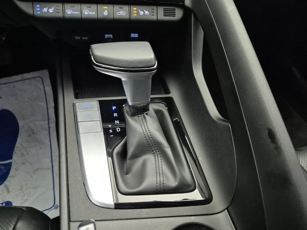 HYUNDAI Avante - Vista 8