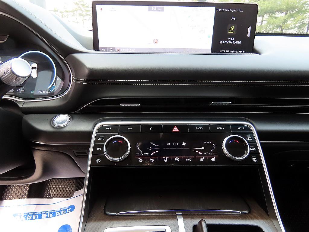 Genesis GV80 - Vista 12