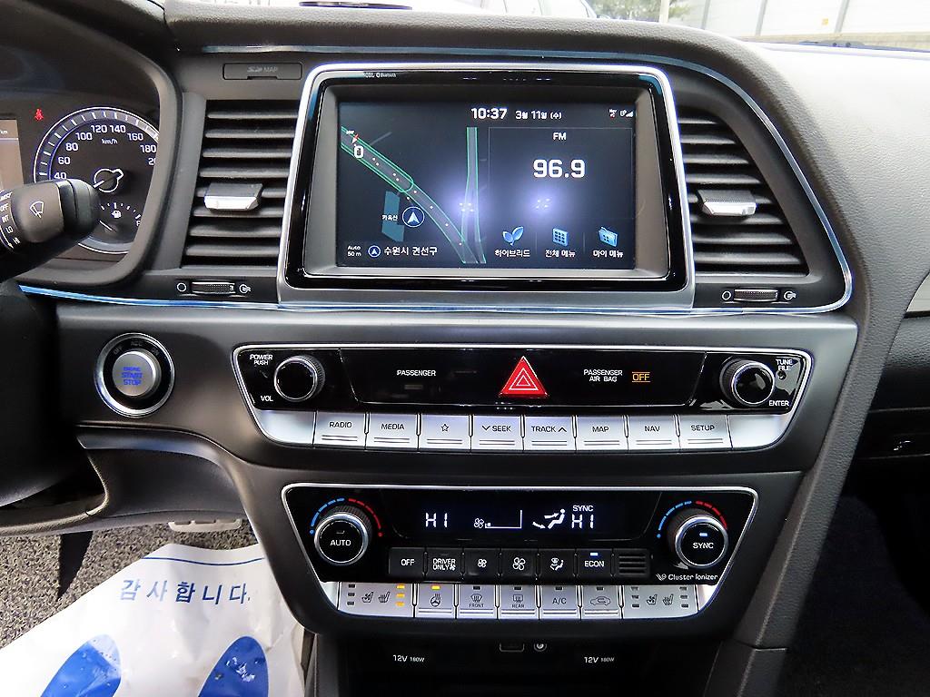 HYUNDAI Sonata 2018 Negro - Importación desde Corea - HF Imports Iquique - Foto 13