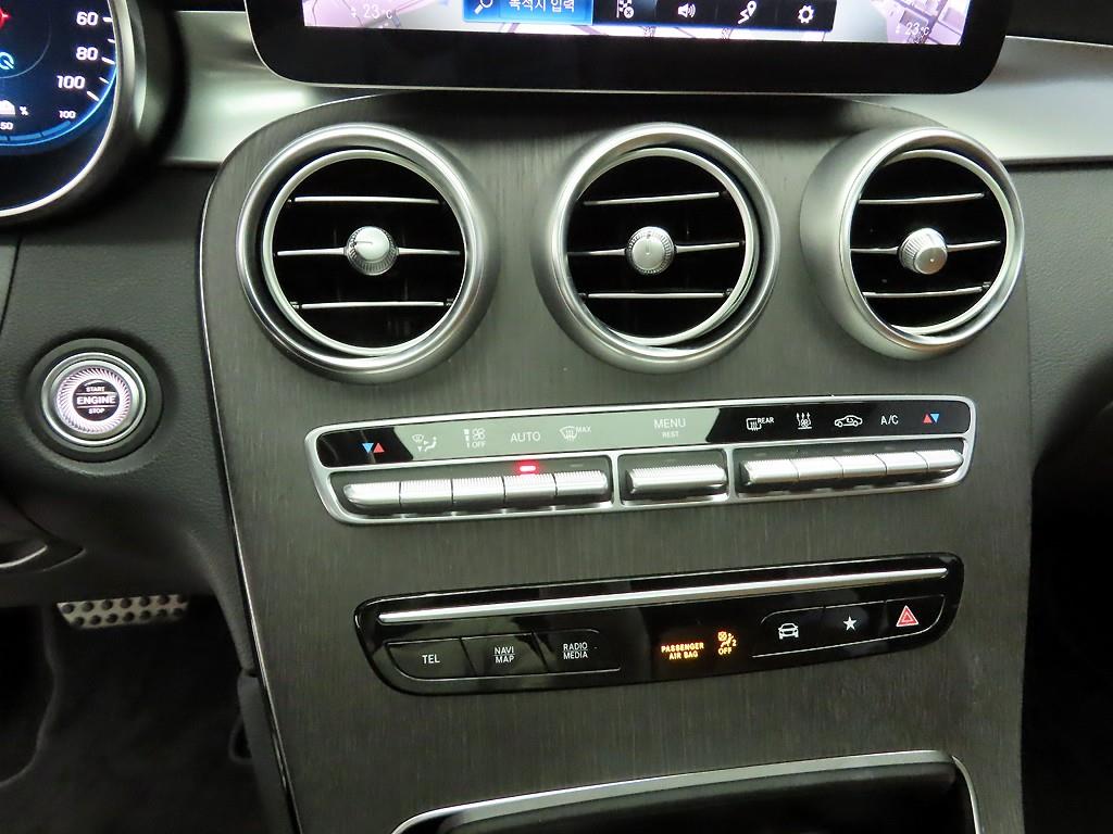 Mercedes Benz GLC Class - Vista 9