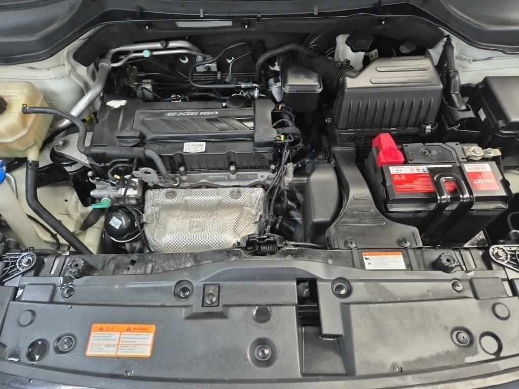 Ssangyong Tivoli - Vista 5