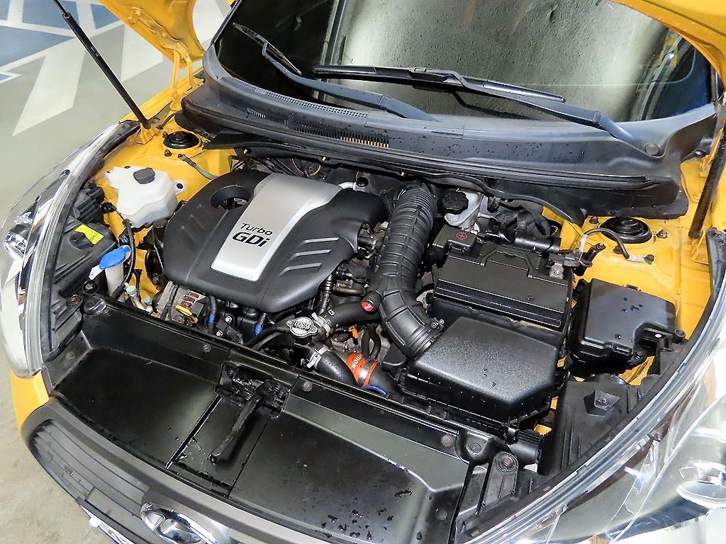 HYUNDAI Veloster 2015 Amarillo - Importación desde Corea - HF Imports Iquique - Foto 19