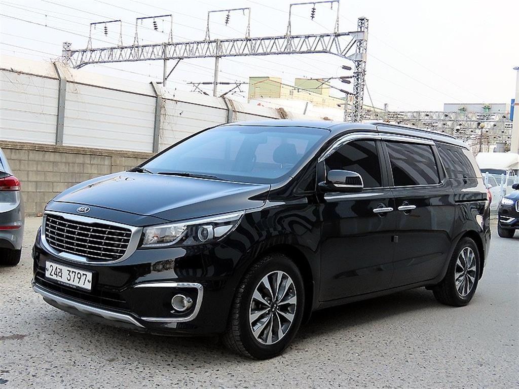 KIA Carnival - Vista 2