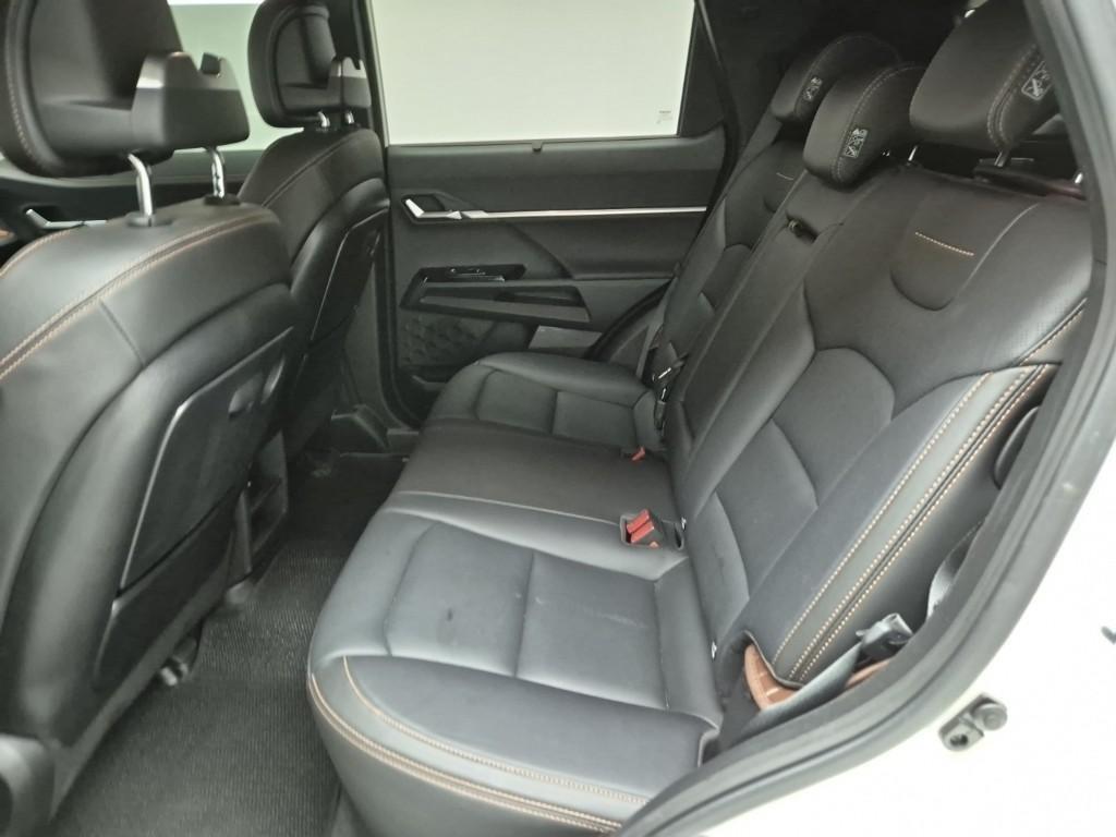 Ssangyong Torres - Vista 12