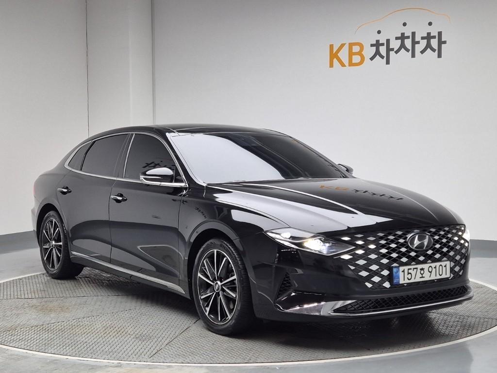 HYUNDAI Grandeur - Vista 4