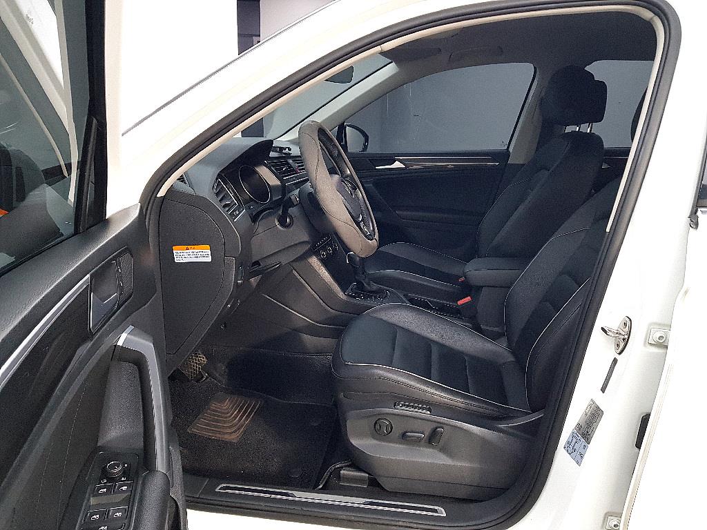 Volkswagen Tiguan - Vista 8
