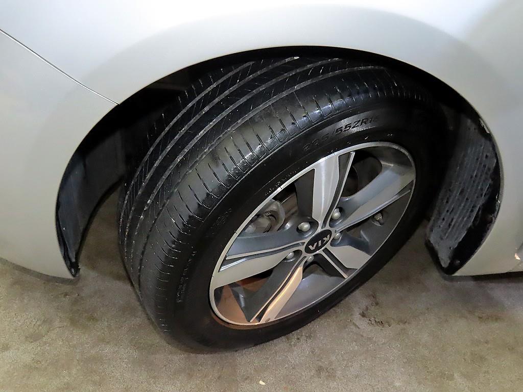 KIA K3 2018 Plateado - Importación desde Corea - HF Imports Iquique - Foto 18