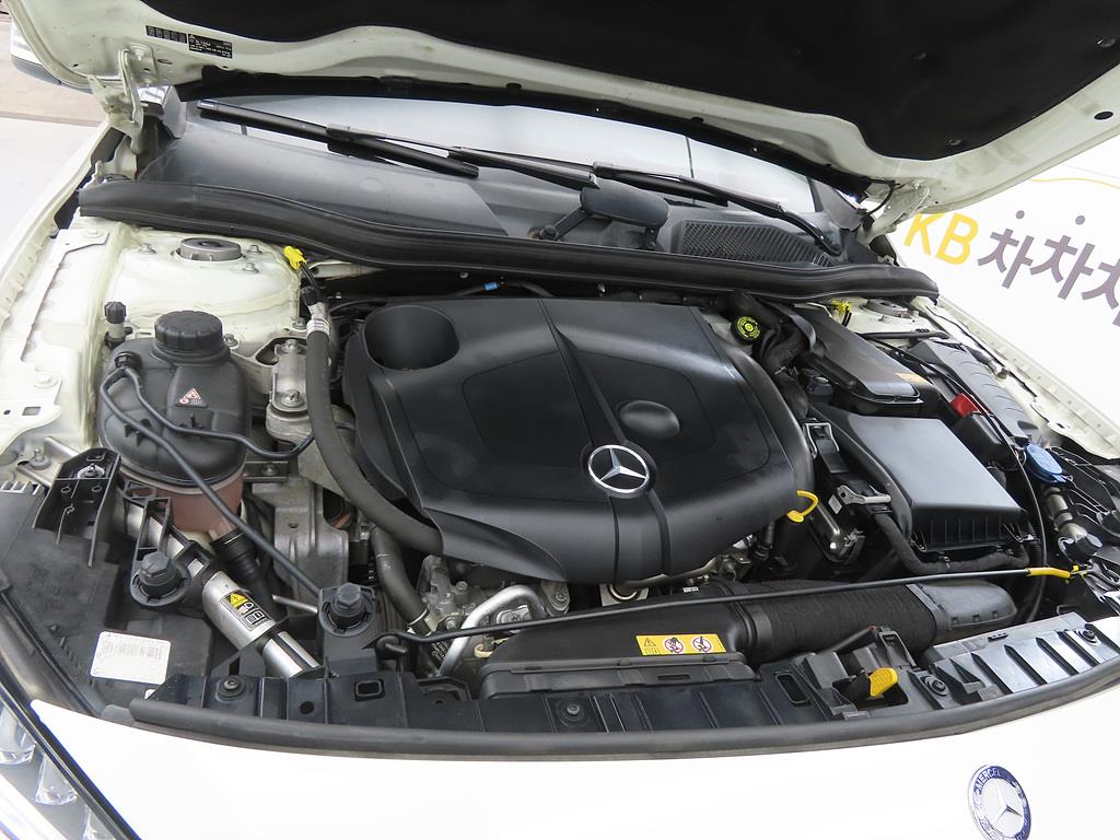 Mercedes Benz GLA Class 2016 Blanco - Importación desde Corea - HF Imports Iquique - Foto 19