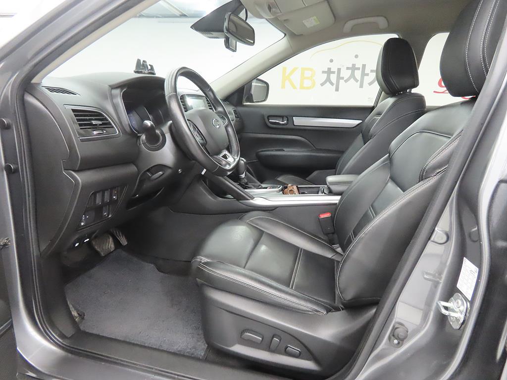 SAMSUNG QM6 - Vista 5