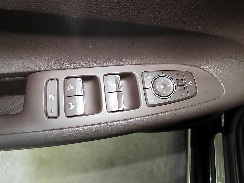 HYUNDAI Grandeur 2018 Negro - Importación desde Corea - HF Imports Iquique - Foto 13