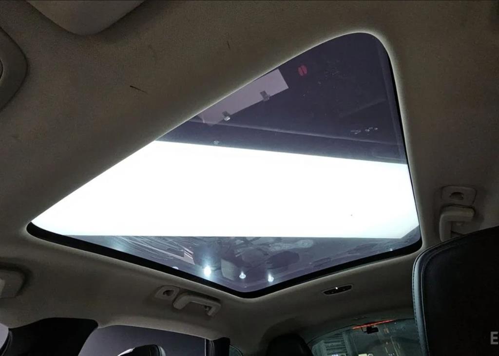 Volvo V40 2018 Gris - Importación desde Corea - HF Imports Iquique - Foto 19