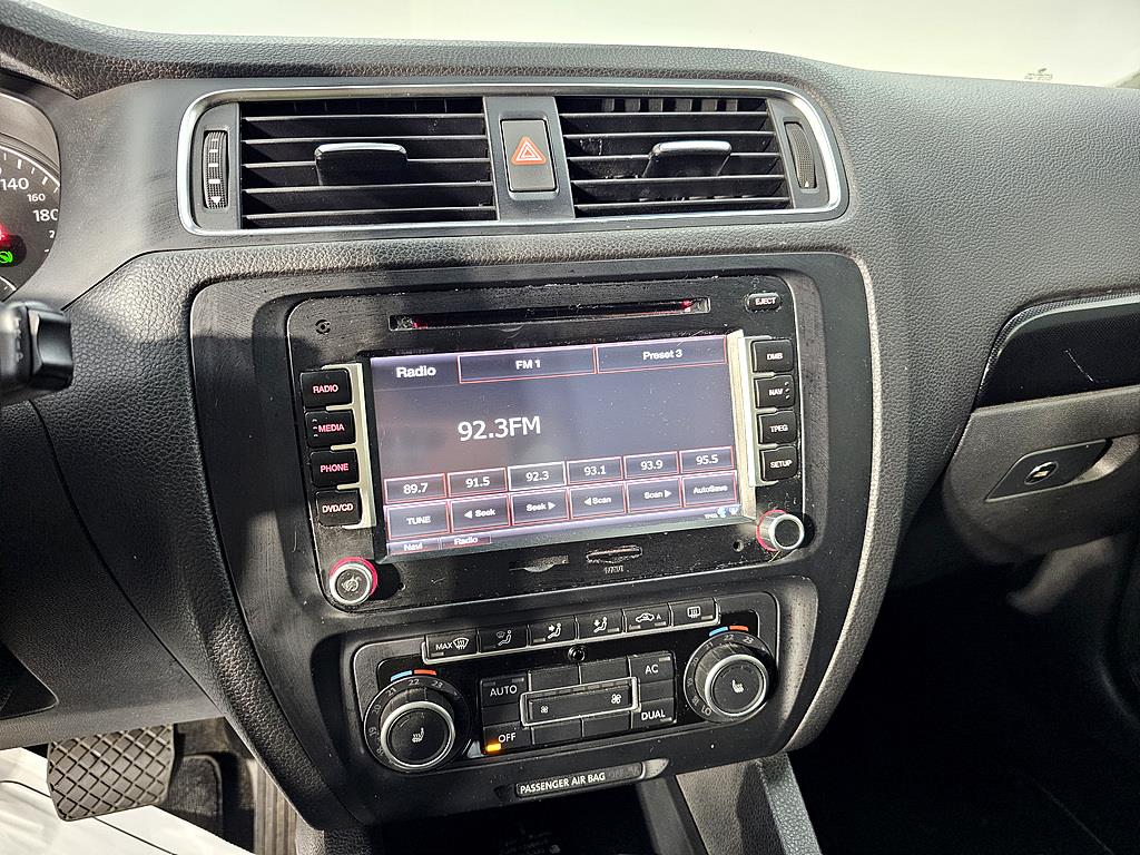 Volkswagen Jetta 2012 Blanco - Importación desde Corea - HF Imports Iquique - Foto 14