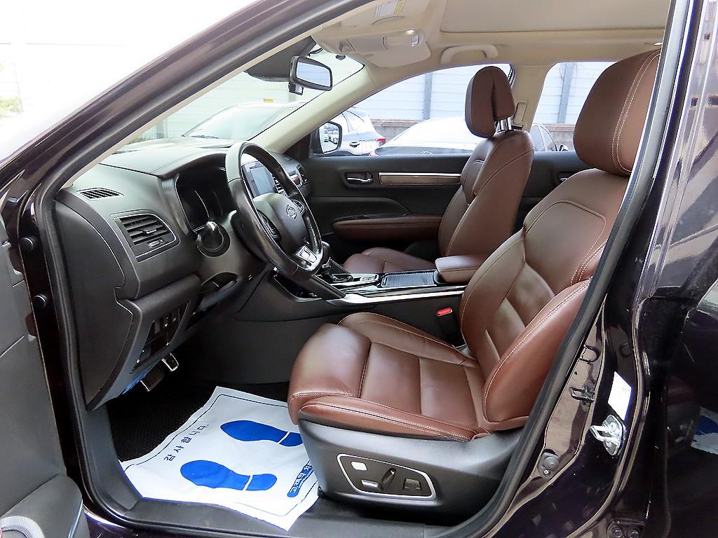 SAMSUNG QM6 - Vista 5