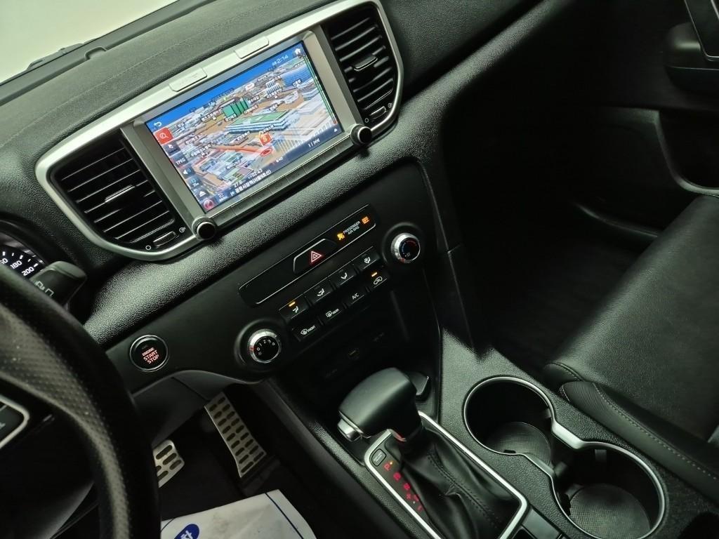 KIA Sportage - Vista 10