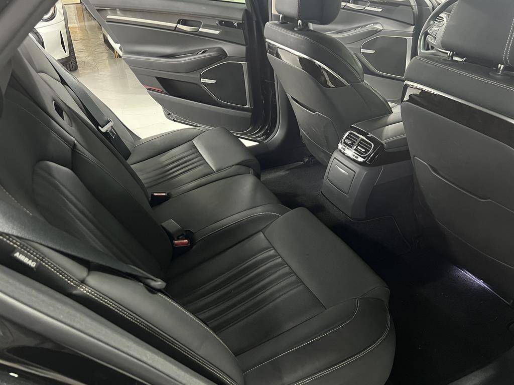 Genesis G90 2019 Negro - Importación desde Corea - HF Imports Iquique - Foto 19