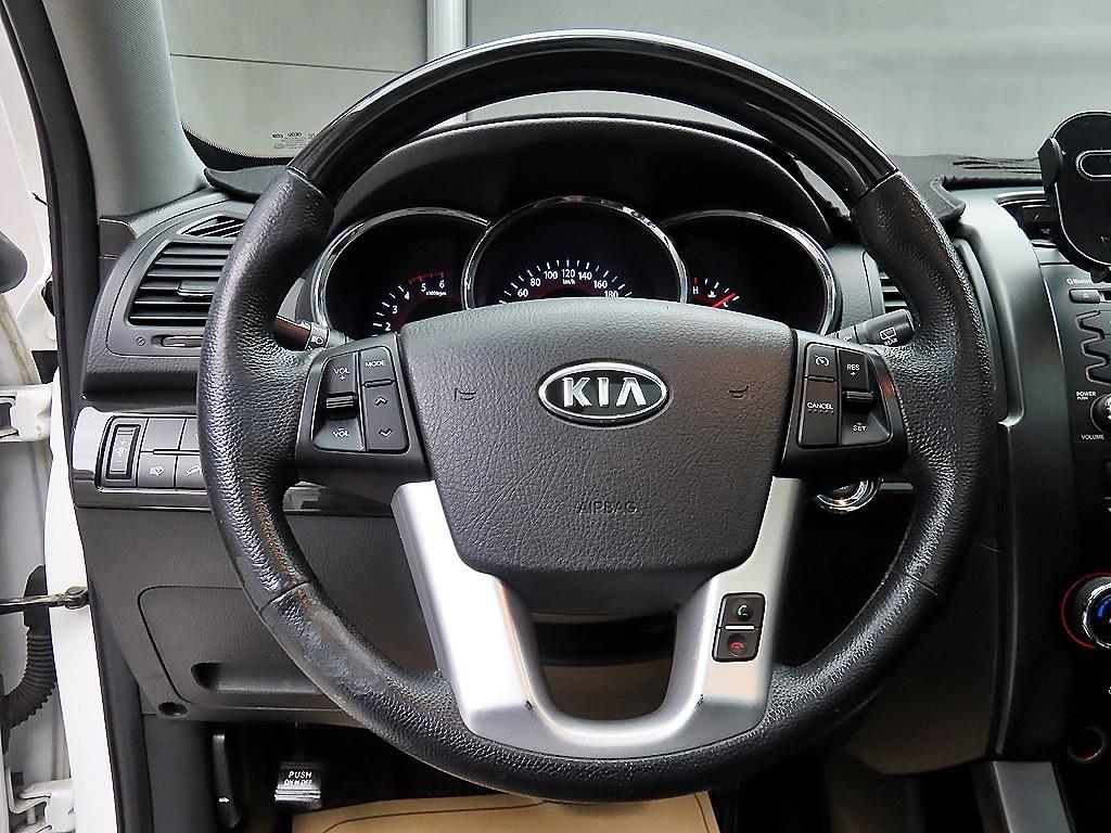 KIA Sorento - Vista 9
