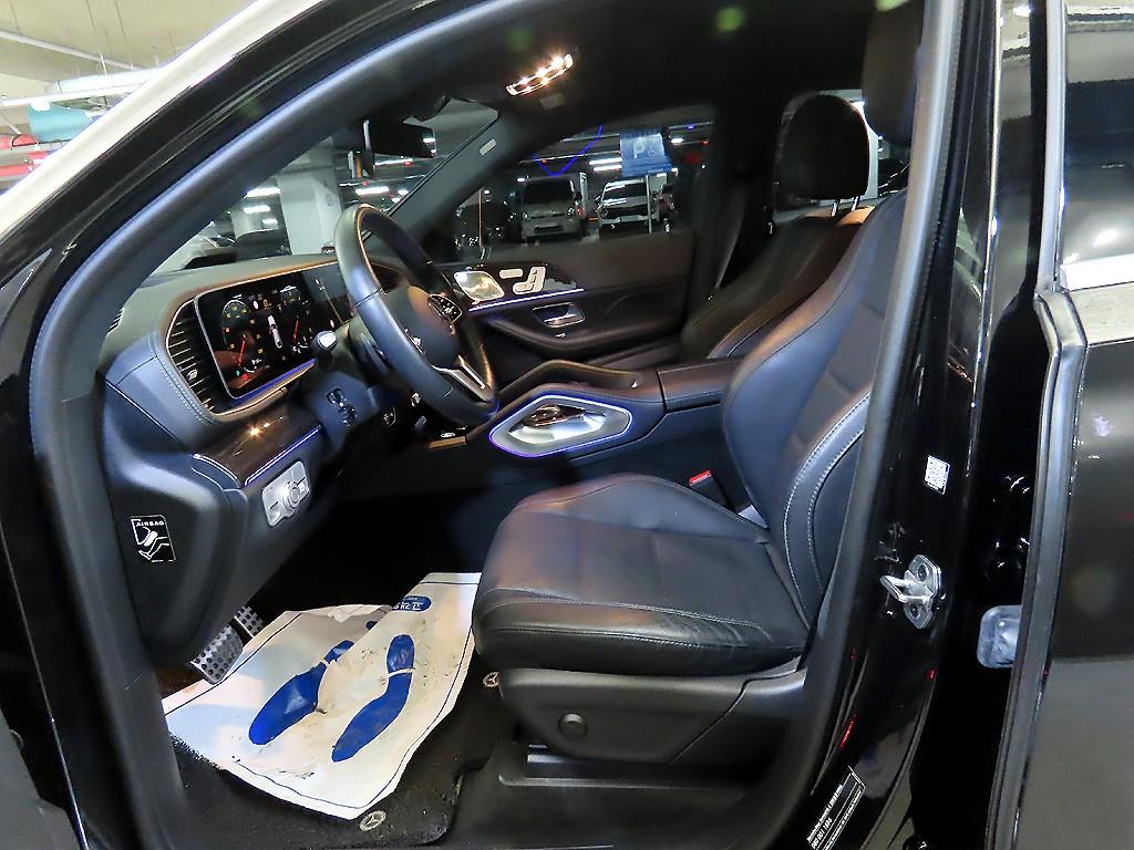 Mercedes Benz GLE Class - Vista 6