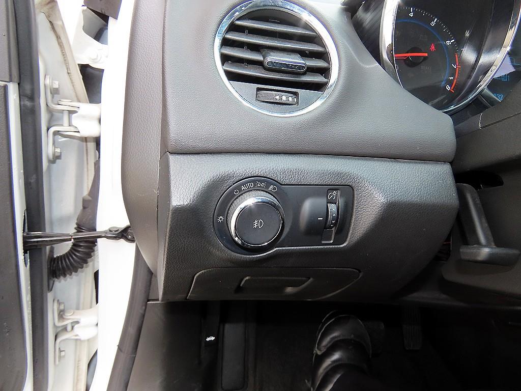 Chevrolet Cruise - Vista 12