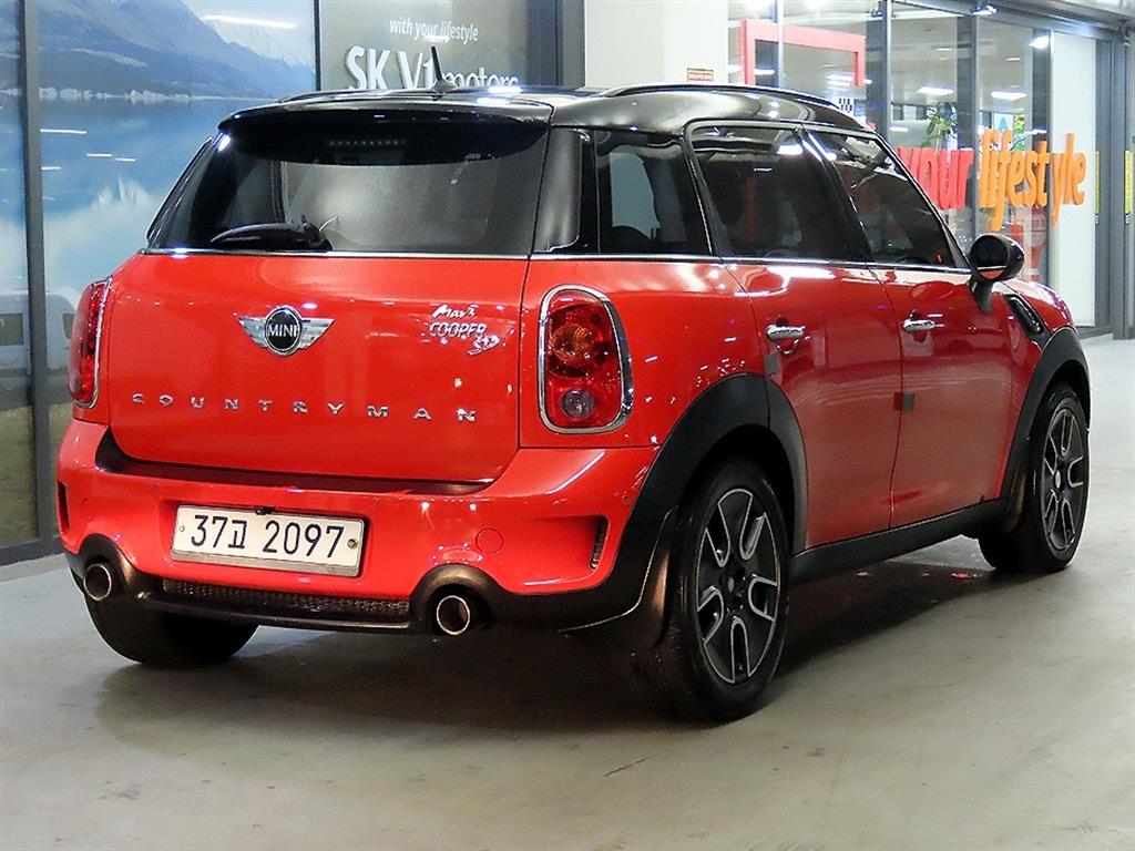 Mini Countryman - Vista 4