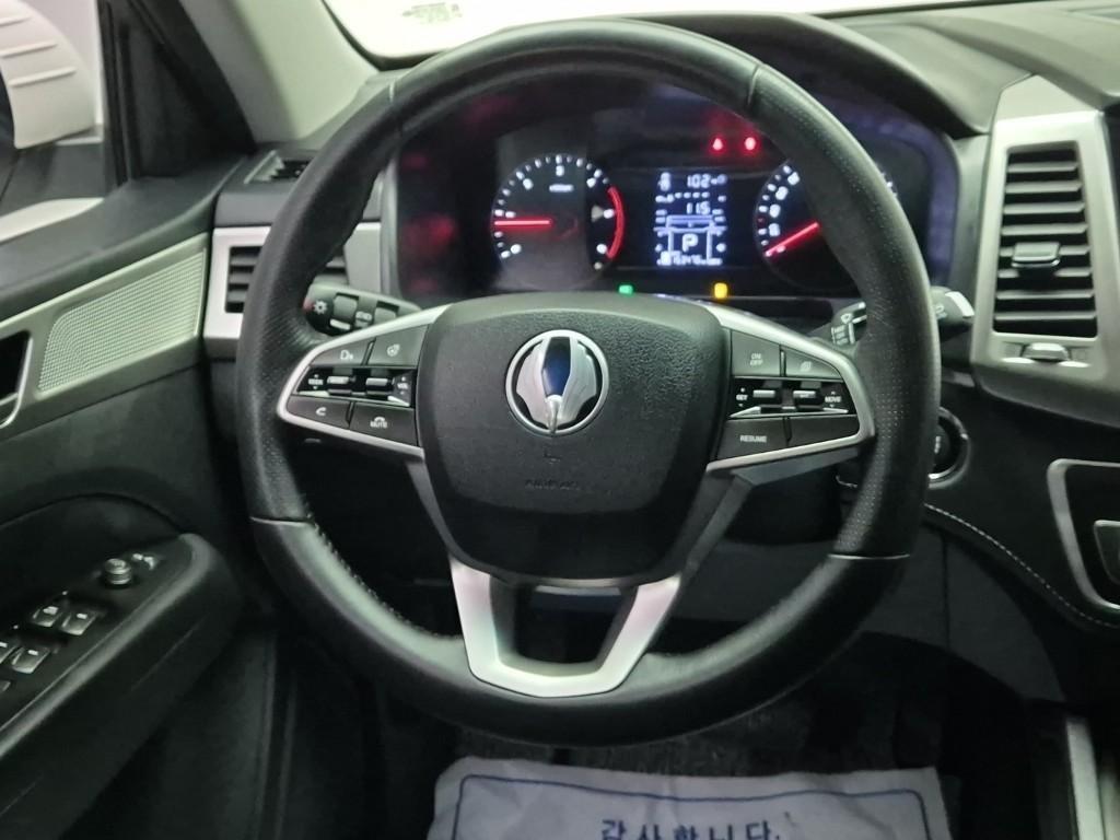 Ssangyong Rexton - Vista 9