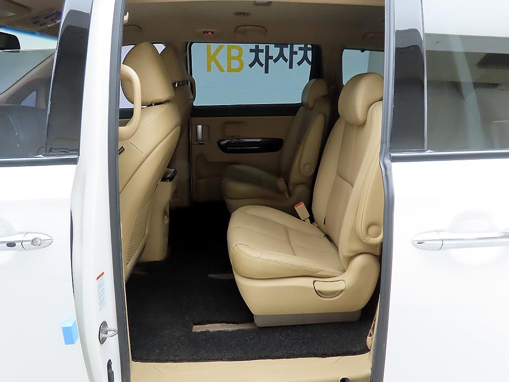 KIA Carnival 2015 Blanco - Importación desde Corea - HF Imports Iquique - Foto 13