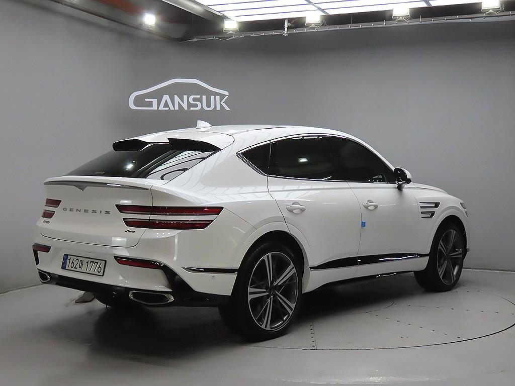 Genesis GV80 - Vista 7