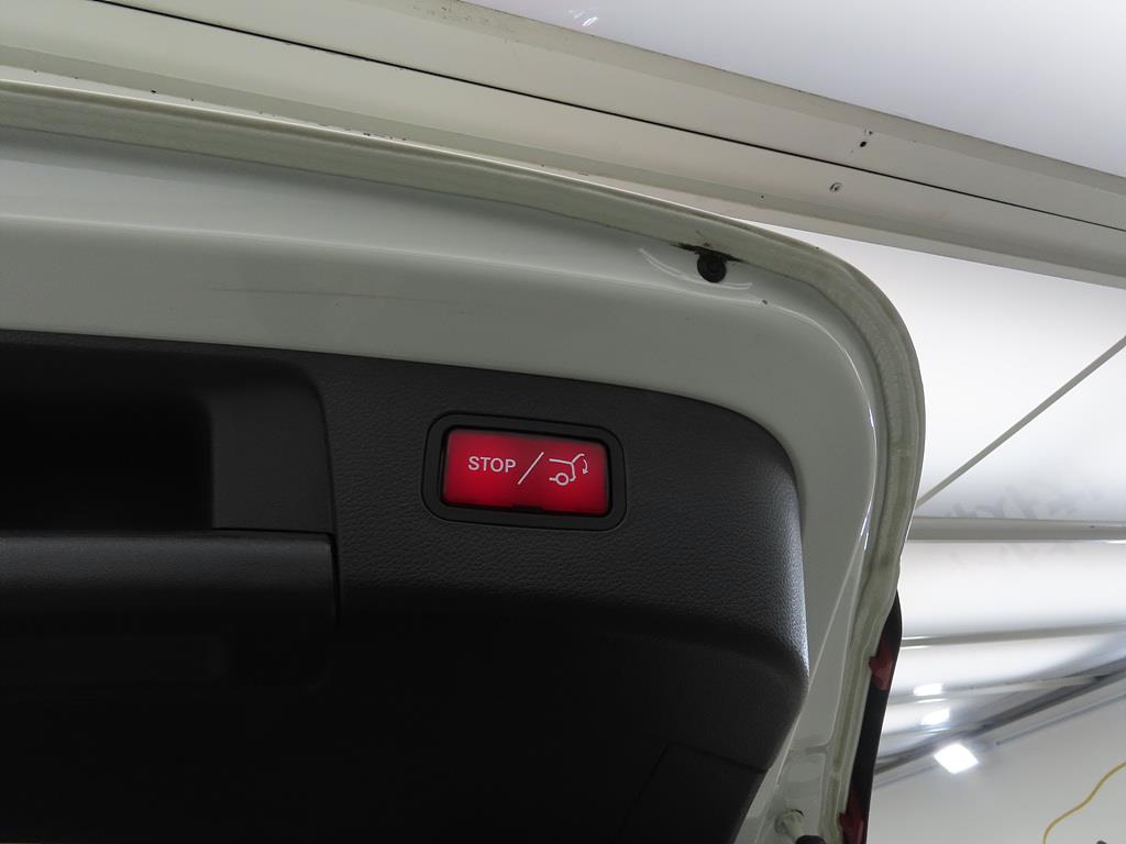 Mercedes Benz GLA Class 2016 Blanco - Importación desde Corea - HF Imports Iquique - Foto 16