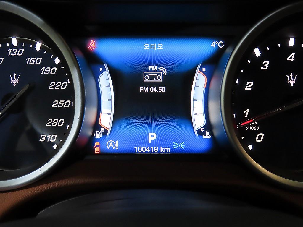 Maserati Ghibli - Vista 9