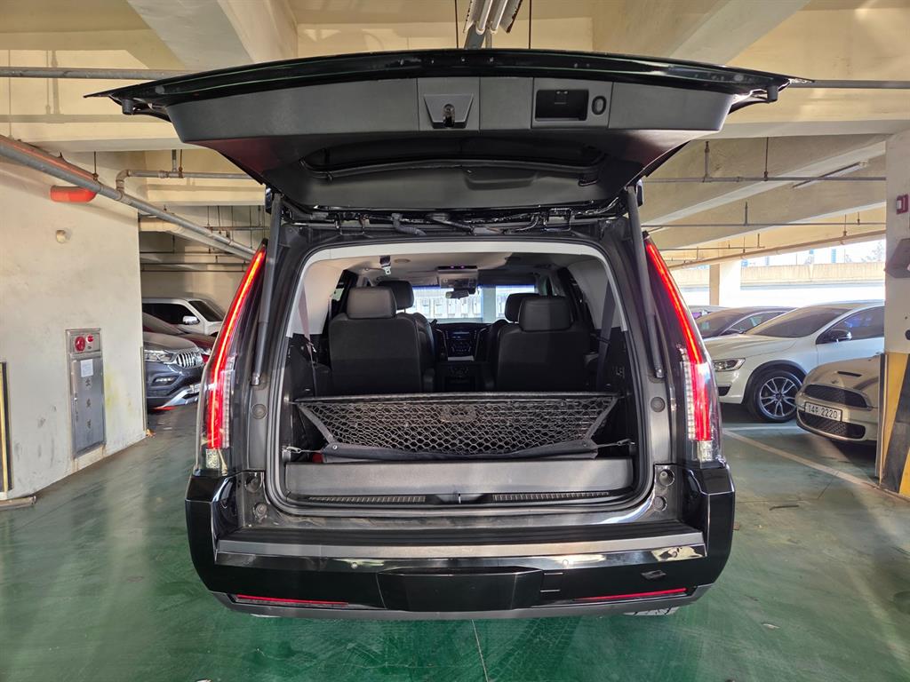 Cadillac Escalade 2017 Negro - Importación desde Corea - HF Imports Iquique - Foto 19