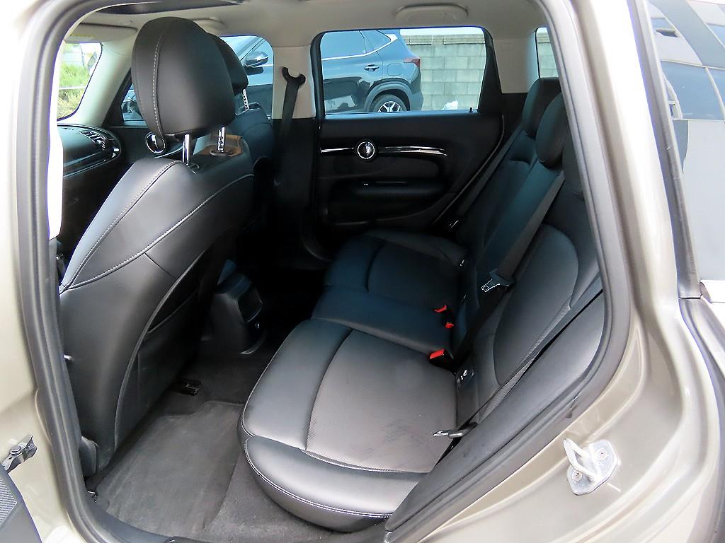 Mini Clubman - Vista 6