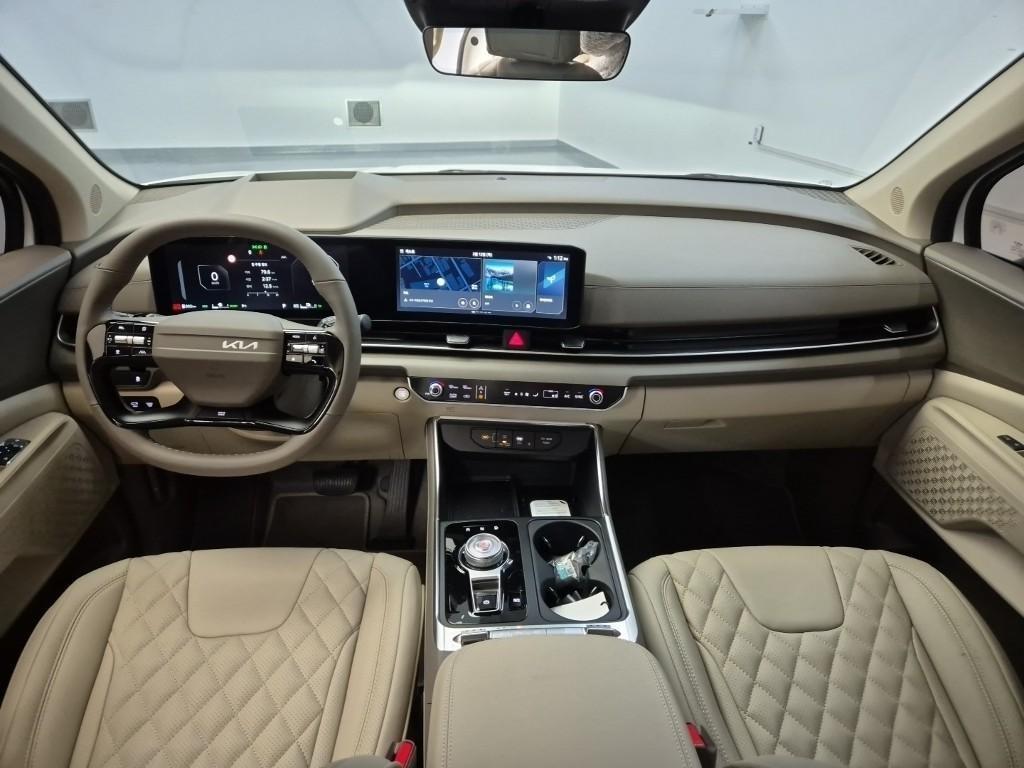 KIA Carnival - Vista 7