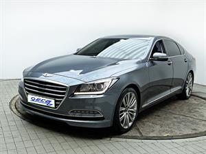 HYUNDAI Genesis - Vista 4