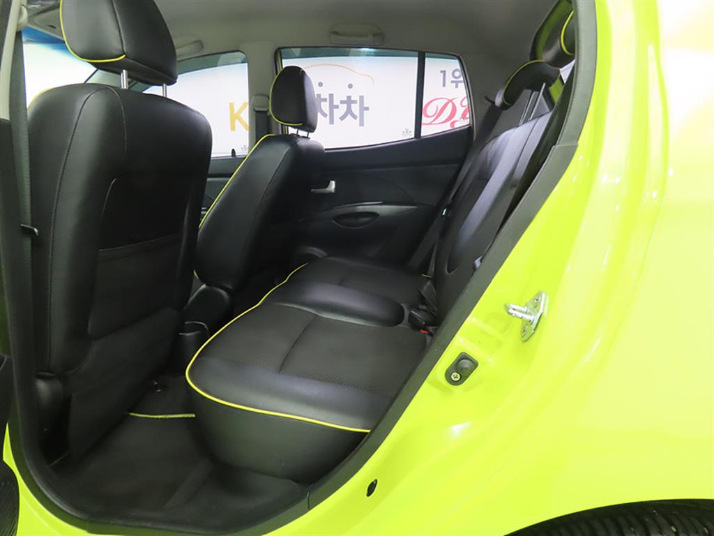 KIA Morning - Vista 6