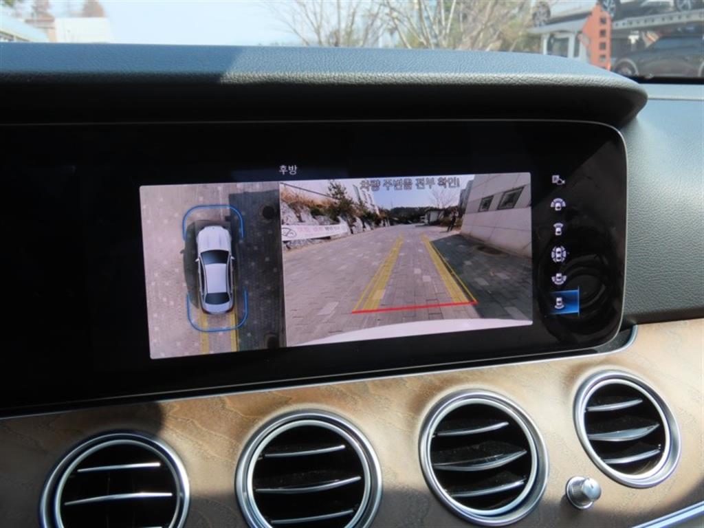 Mercedes Benz E class 2022 Blanco - Importación desde Corea - HF Imports Iquique - Foto 9