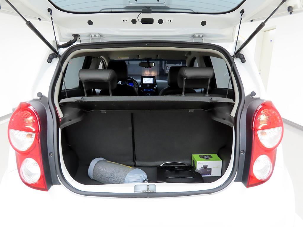 Chevrolet Spark 2014 Blanco - Importación desde Corea - HF Imports Iquique - Foto 17