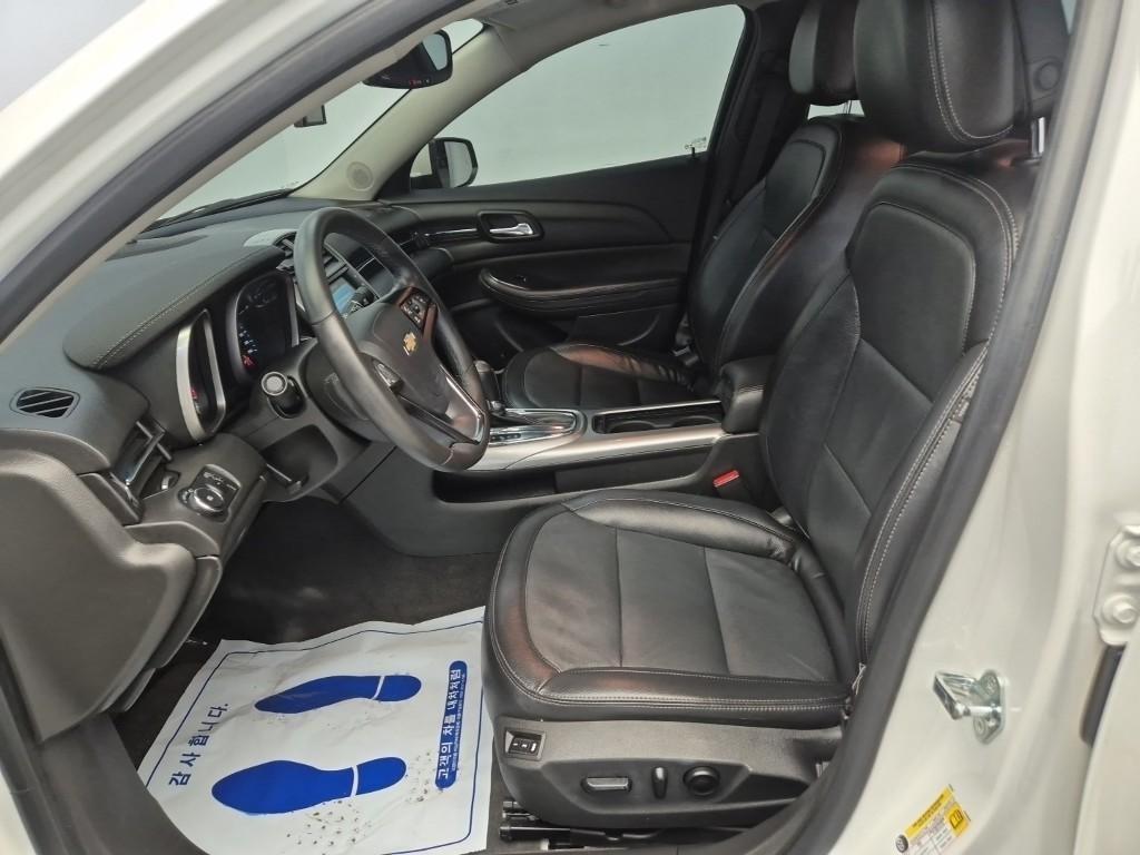 Chevrolet Malibu - Vista 8