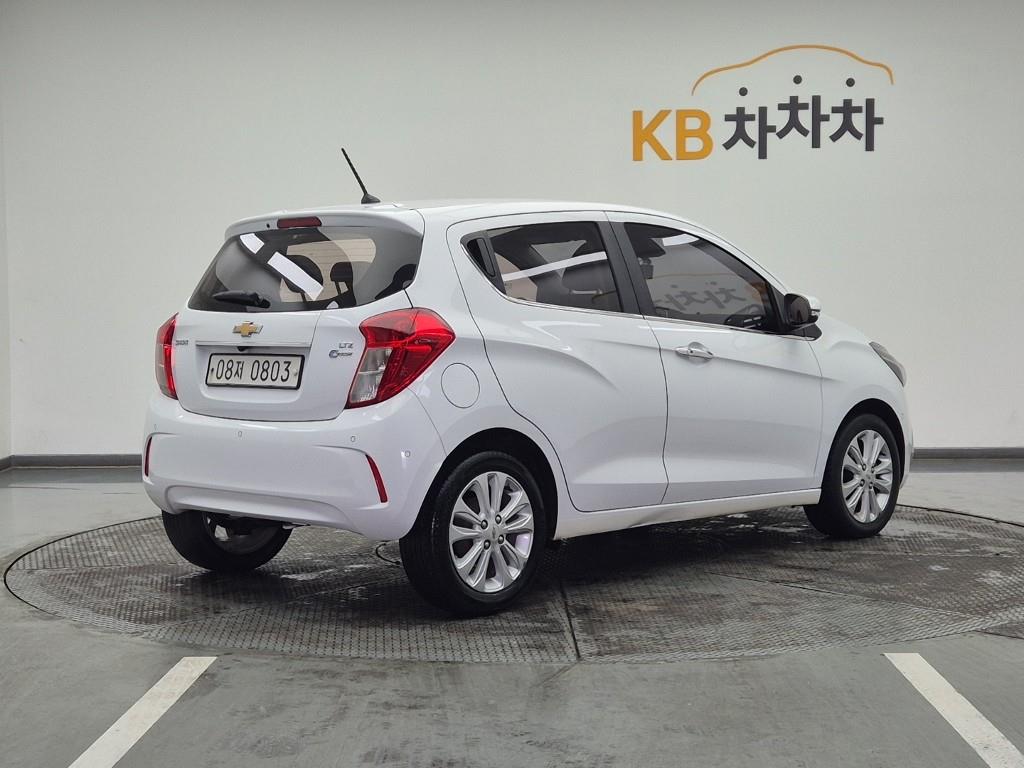 Chevrolet Spark - Vista 4