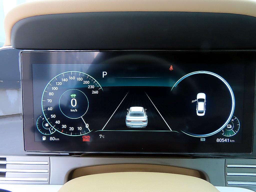 HYUNDAI Grandeur - Vista 9