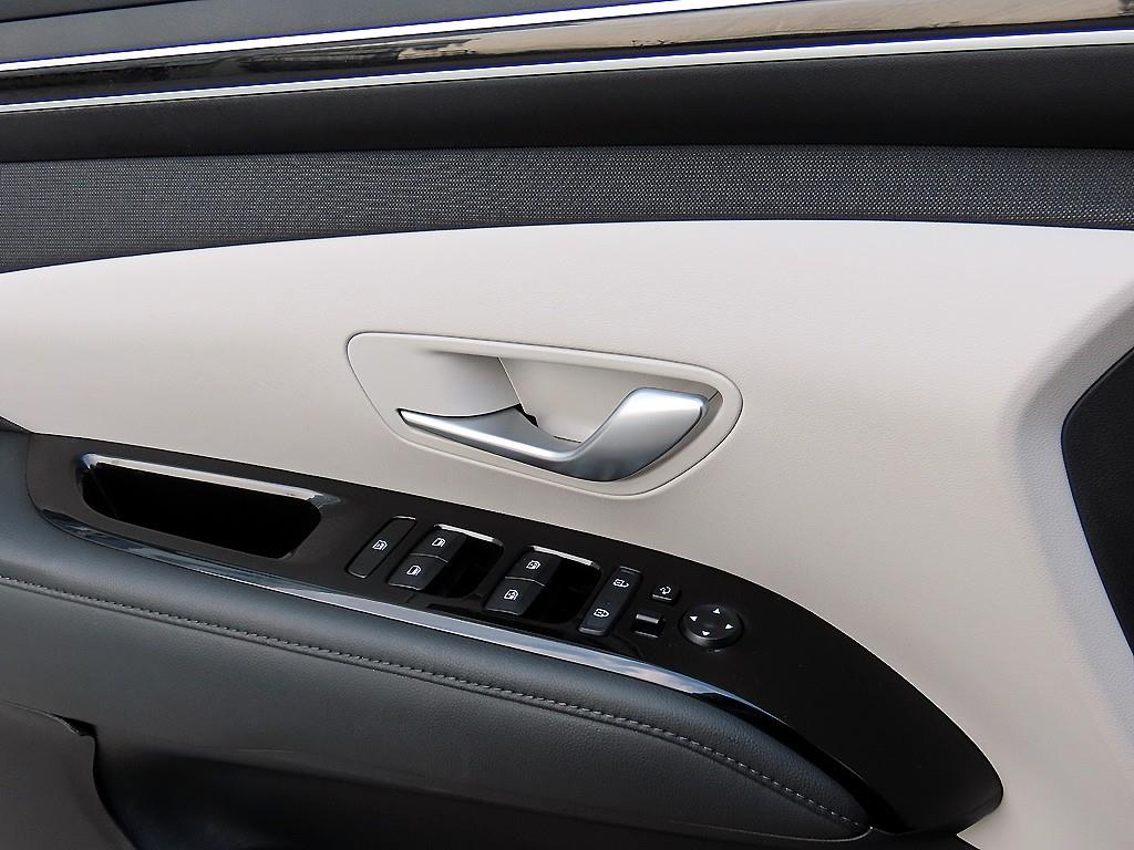 HYUNDAI Tucson - Vista 10