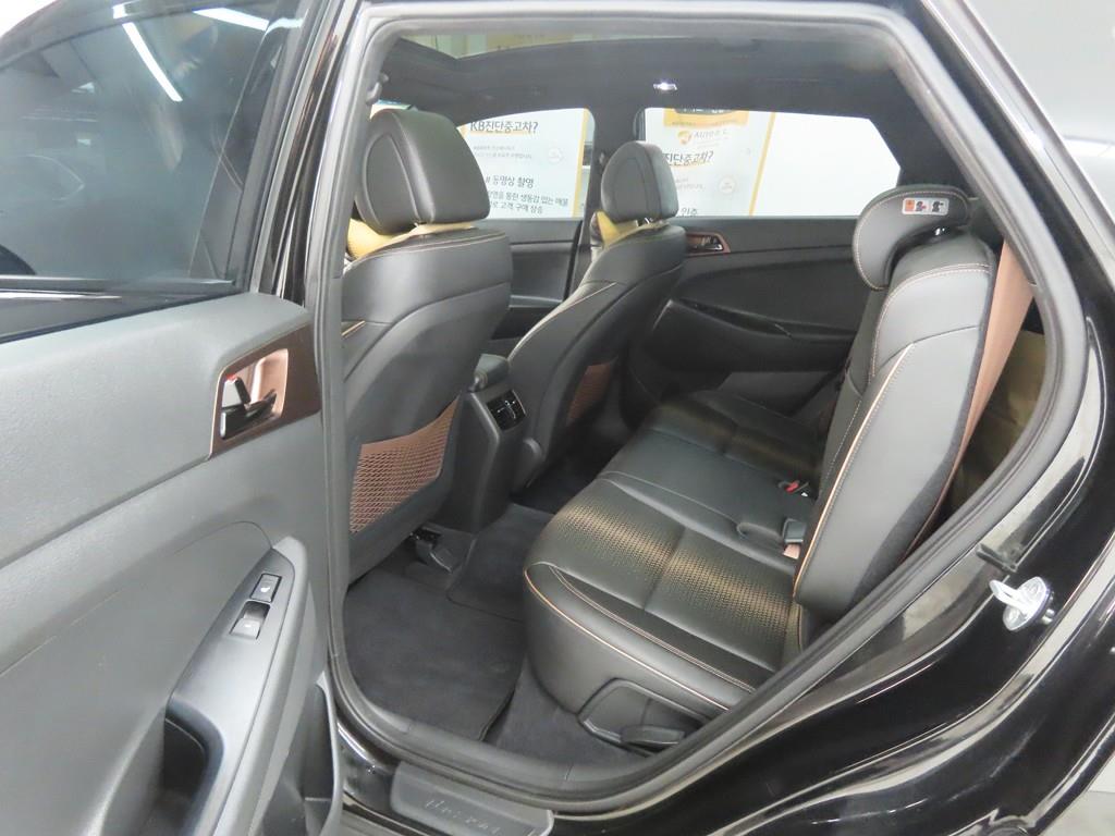 HYUNDAI Tucson - Vista 6