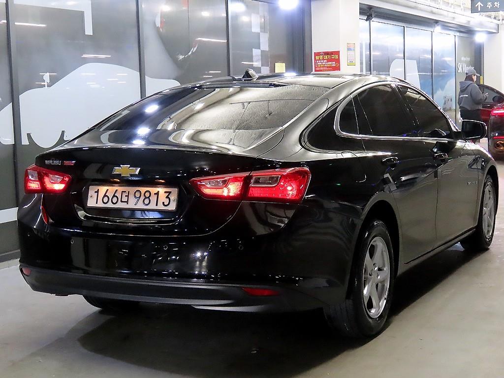 Chevrolet Malibu - Vista 4